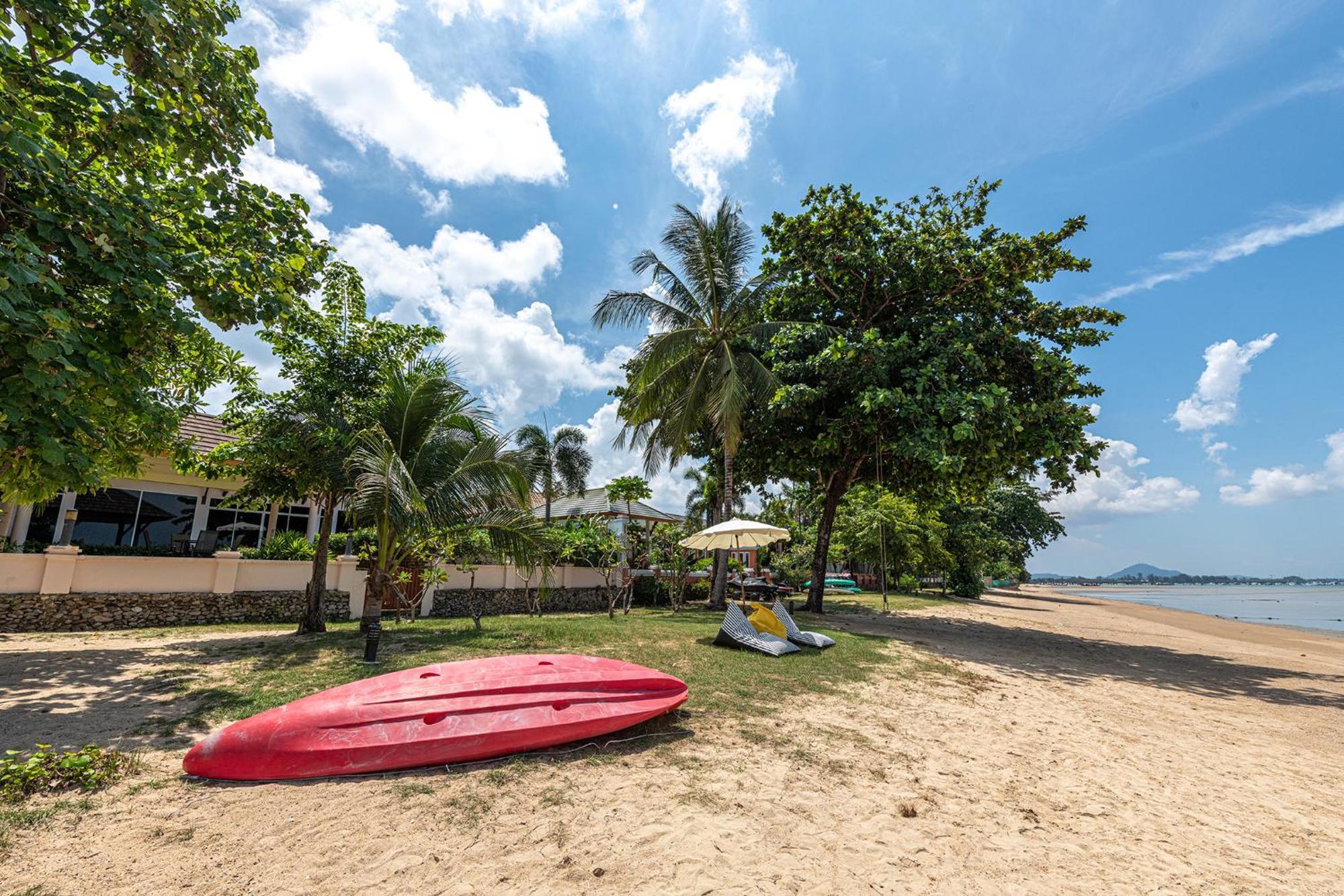 Blue Beach Grand Resort And Spa In Chalong Phuket By Dayuu Ban Saiyuan Экстерьер фото