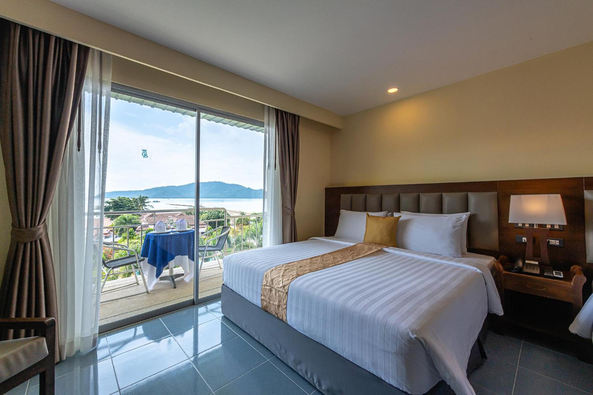Blue Beach Grand Resort And Spa In Chalong Phuket By Dayuu Ban Saiyuan Экстерьер фото