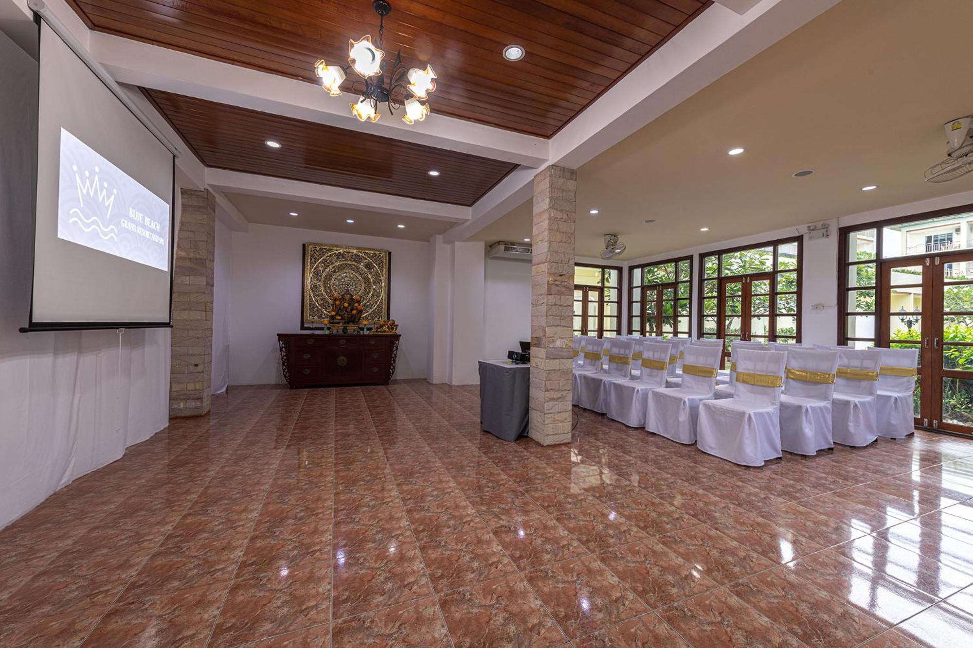 Blue Beach Grand Resort And Spa In Chalong Phuket By Dayuu Ban Saiyuan Экстерьер фото