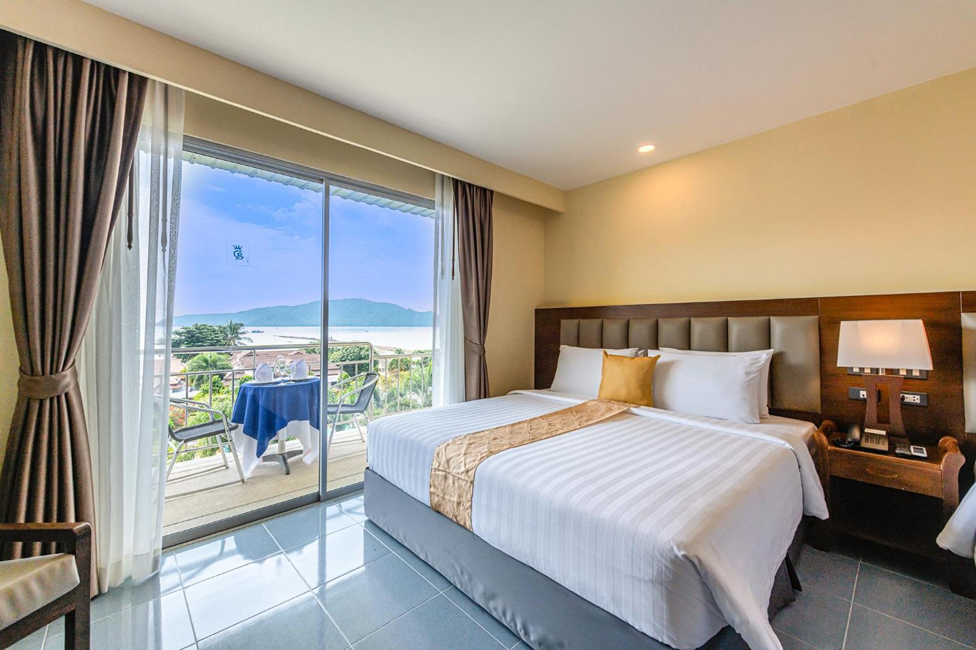 Blue Beach Grand Resort And Spa In Chalong Phuket By Dayuu Ban Saiyuan Экстерьер фото