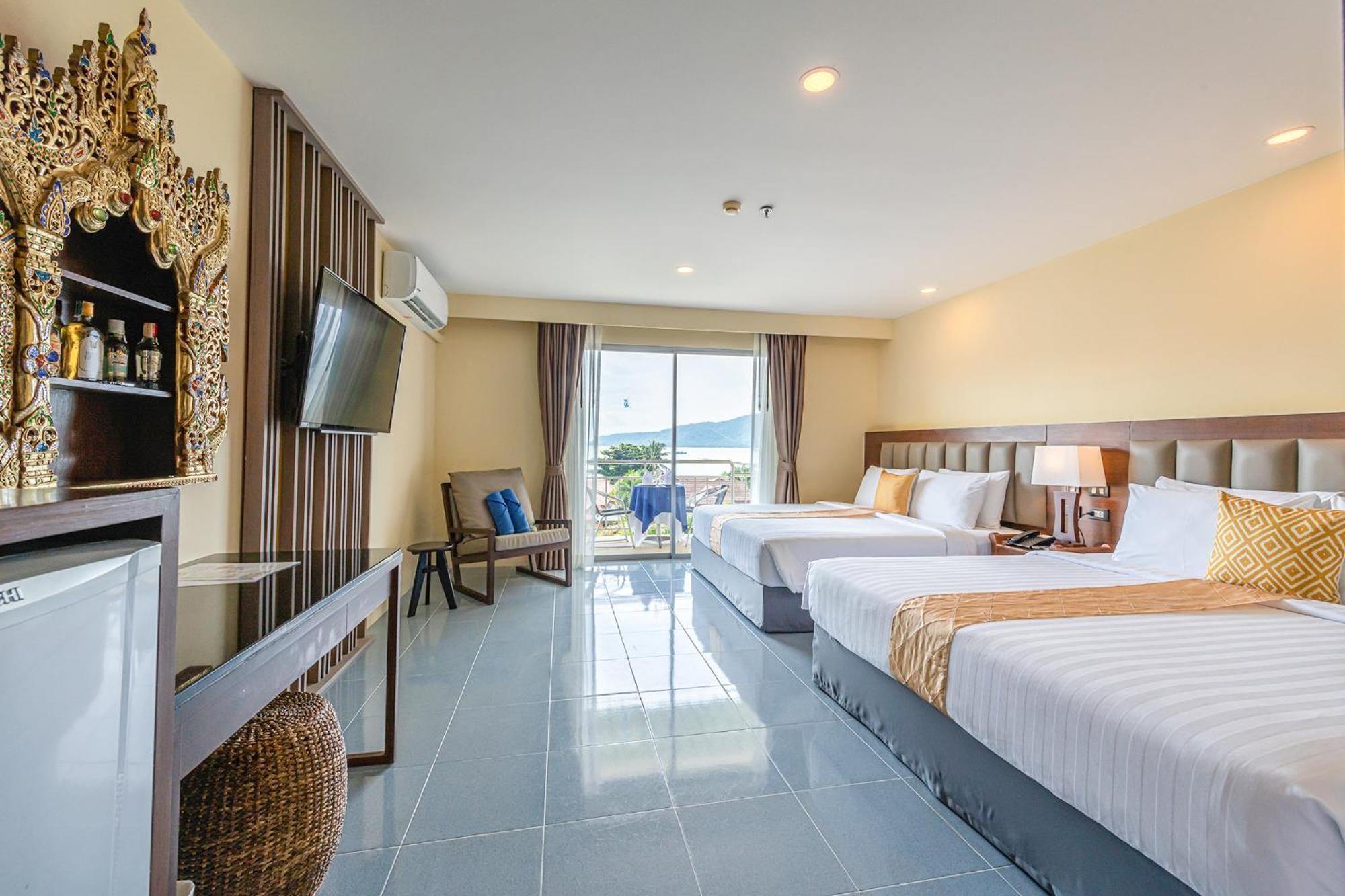 Blue Beach Grand Resort And Spa In Chalong Phuket By Dayuu Ban Saiyuan Экстерьер фото