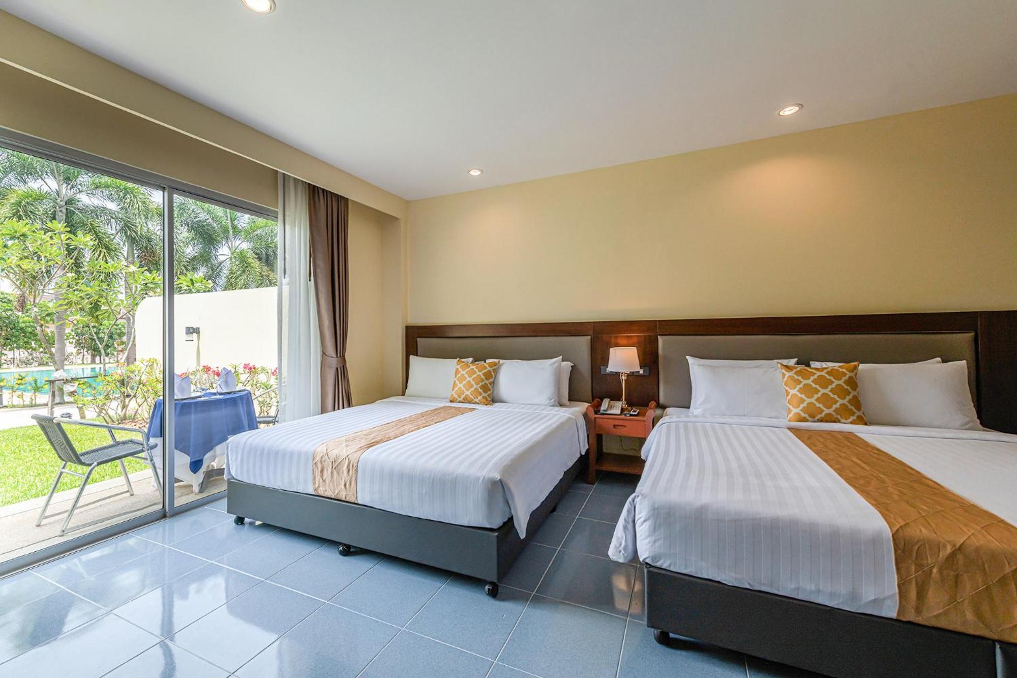 Blue Beach Grand Resort And Spa In Chalong Phuket By Dayuu Ban Saiyuan Экстерьер фото